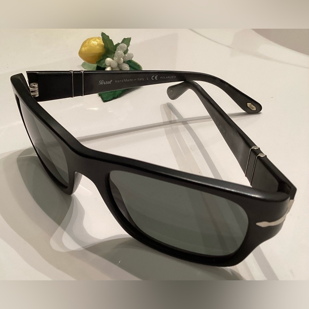 Persol polarized sunglasses. Black matt.